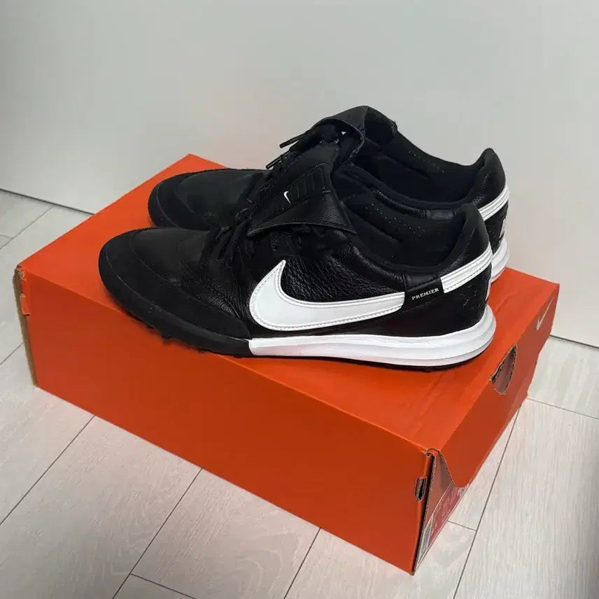 [BUNJANG] Nike Premier 3 TF Soccer Cleats (Size 250) / 나이키 프리미어 3 TF (250)