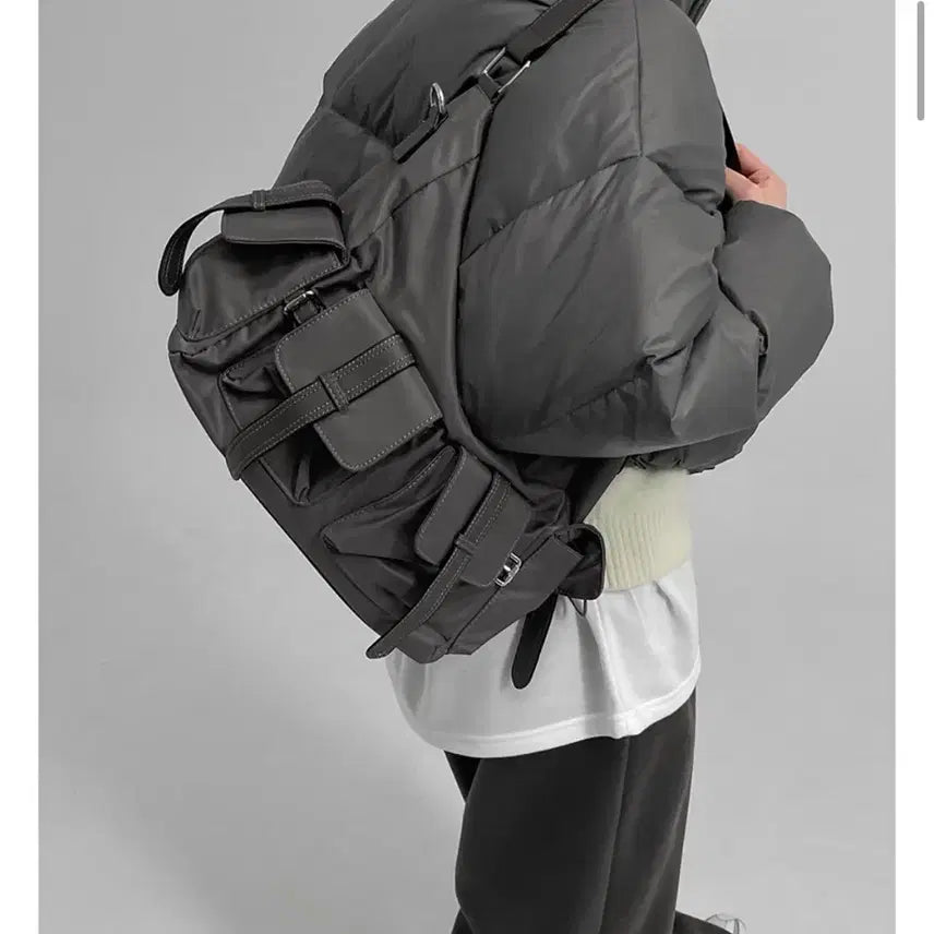[BUNJANG] Black Up Pouding Pocket Shoulder Bag Grey / 블랙업 파우딩 포켓 숄더백 그레이