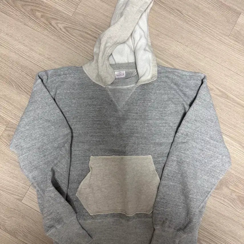 [BUNJANG] Etlaak Two-Tone Hoodie / 엣라코 투톤 후드
