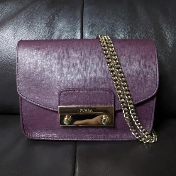 [BUNJANG] Furla Julia Chain Purple Saffiano Leather Mini Crossbody Bag / FURLA Julia 체인 퍼플 사피아노 레더 미니 크로스바디 백/숄더백