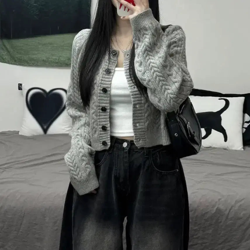 [BUNJANG] Ivory Cable Knit Cardigan / 아이보리 꽈배기 니트 가디건 (새상품)