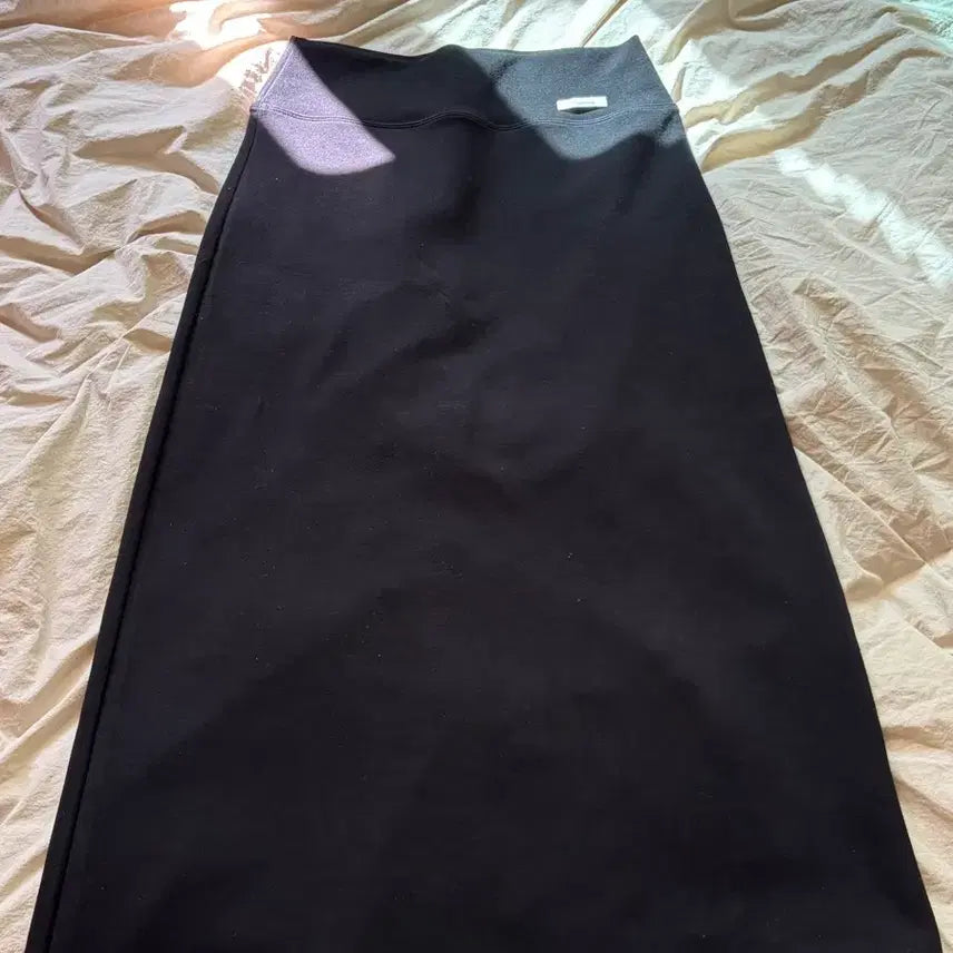 [BUNJANG] From Beginning Black A-Line Long Skirt / 프롬비기닝 블랙 A라인 롱 스커트