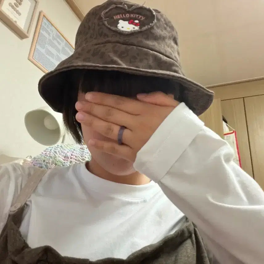 [BUNJANG] Hello Kitty Leopard Hat / 헬로키티 레오파드 모자