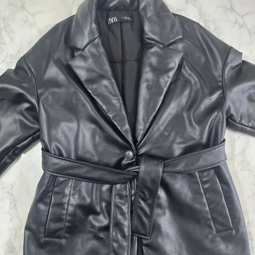 [BUNJANG] Zara Black Padded Leather Belted Jacket / 자라 블랙 패딩 레더 벨트 자켓