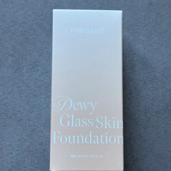 [BUNJANG] Milktouch Dewey Glass Skin Foundation 19N Vanilla Ivory / 밀크터치 듀이 글래스 스킨 파운데이션 19N 바닐라 아이보리