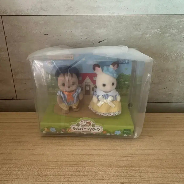[BUNJANG] Sylvanian Families Park Duo Rabbit Family Set / 실바니아 패밀리 파크듀오