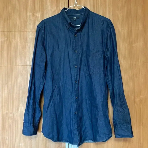 [BUNJANG] Uniqlo Denim Long Sleeve Shirt / 유니클로 데님 긴팔 셔츠 티셔츠