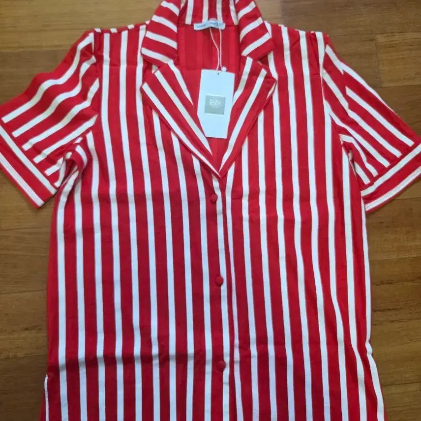 [BUNJANG] Zara Red Stripe Shirt (Size S) / ZARA 레드 스트라이프 셔츠 S