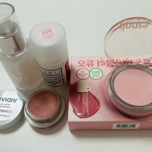 [BUNJANG] Banila Co. Vidi Vici Espoir Makeup Bundle / 에스쁘아블러셔 꾸쉘파데100 바닐라코세럼 비디비치블러셔