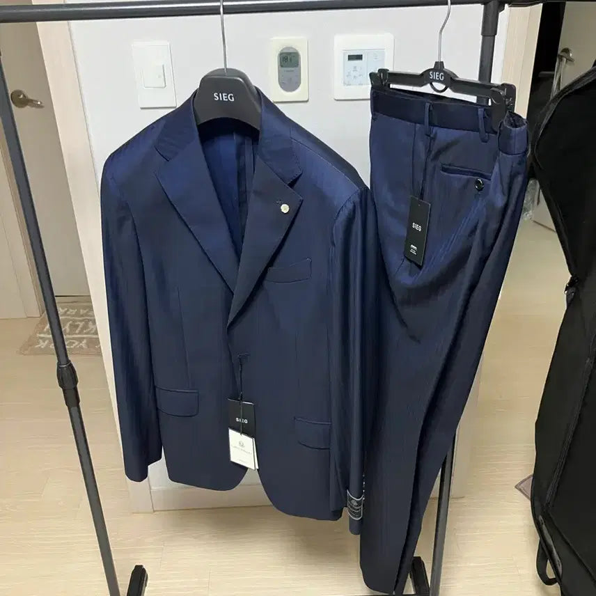 [BUNJANG] SIEG Kiton Fabric Suit Set / 지이크 키톤원단 정장세트