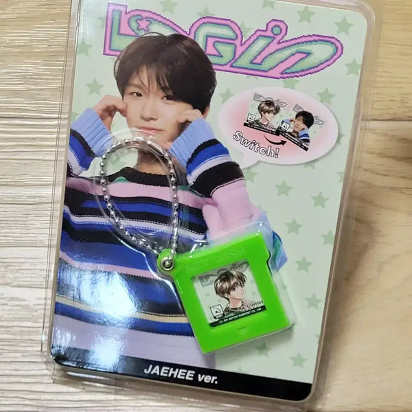 [BUNJANG] NCT WISH Jaehee Login MD Game Pack Keyring (Sealed) / [미개봉] 엔시티위시 로그인 엠디 재희 게임팩 키링