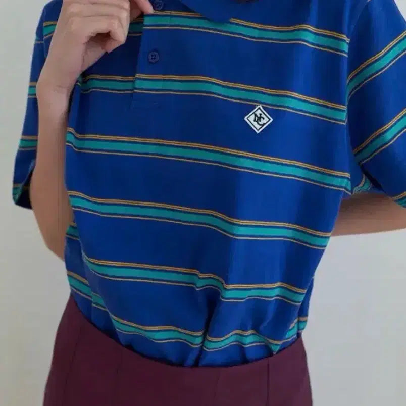 [BUNJANG] No Contents Stripe Collar Short Sleeve T-Shirt Half Blue / 노컨텐츠 스트라이프 카라 반팔 티셔츠 하프 블루