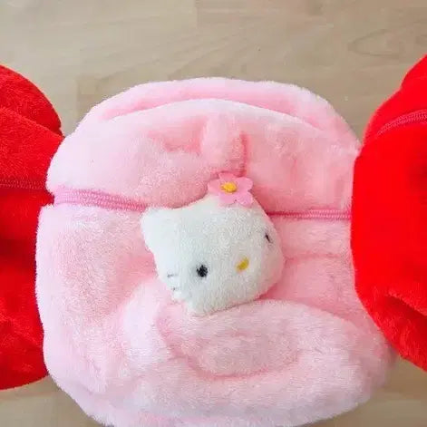 [BUNJANG] Sanrio Hello Kitty Handle Fur Pouch (Red/Pink) / [고전] 키티 손잡이 털파우치 레드&핑크