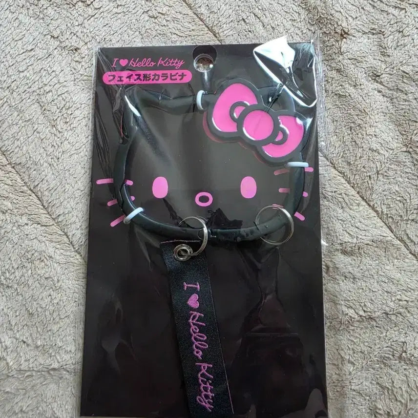 [BUNJANG] Hello Kitty Face Carabiner Black / 헬로키티 얼굴 카라비너 블랙