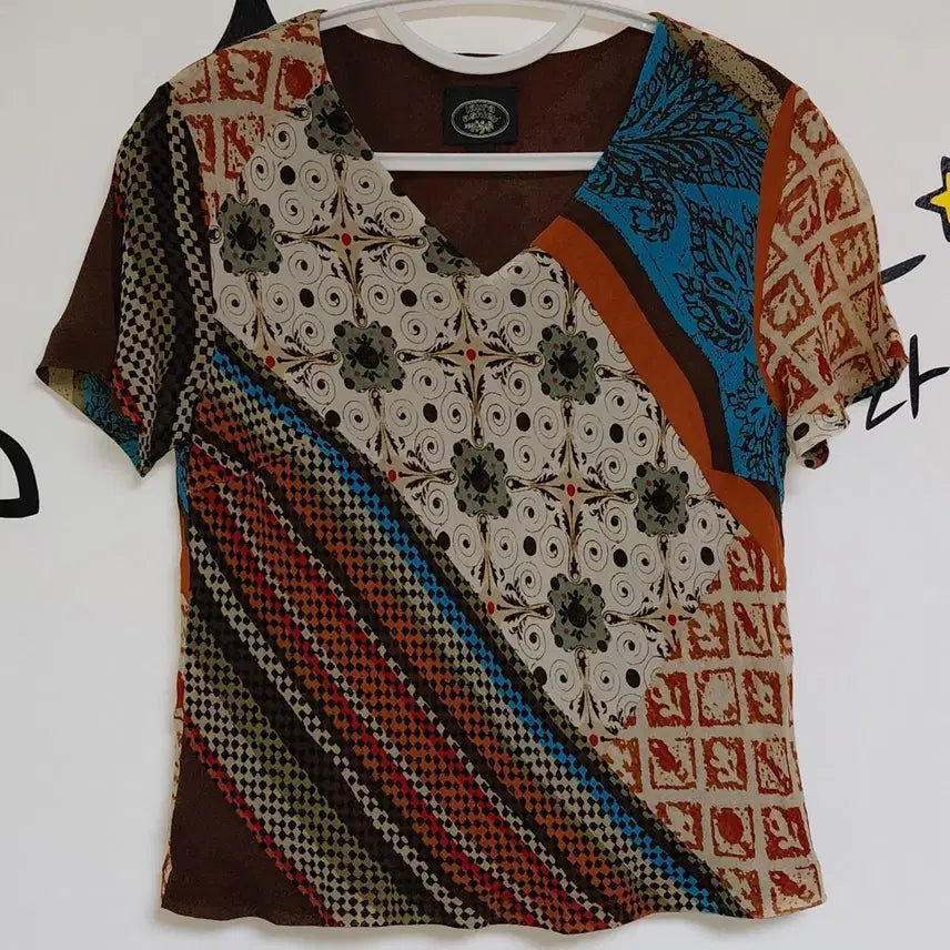 [BUNJANG] Laura Ashley 100% Silk Patchwork Blouse / [실크100%] Laura Ashley 빈티지 패치워크 실크 블라우스