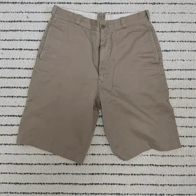[BUNJANG] AMI Chino Shorts Khaki Size 31 / 아미 치노 쇼츠 카키 31사이즈