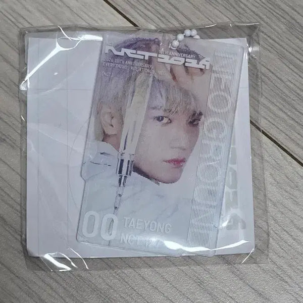 [BUNJANG] NCT 10th Anniversary Pop-up Taeyong Lenticular / 엔시티 10주년 팝업 태용 렌티큘러 원가양도