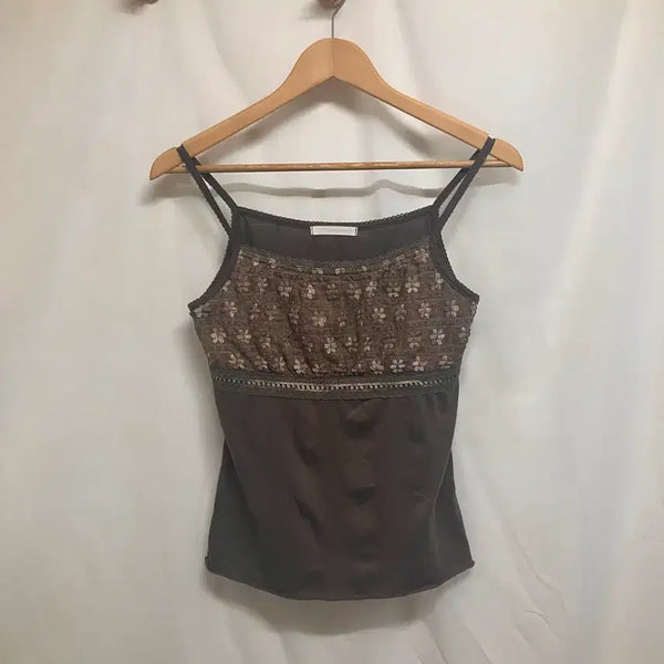 [BUNJANG] Brown Flower Embroidery Sleeveless Top / 브라운 플라워 자수 디테일 슬리브리스