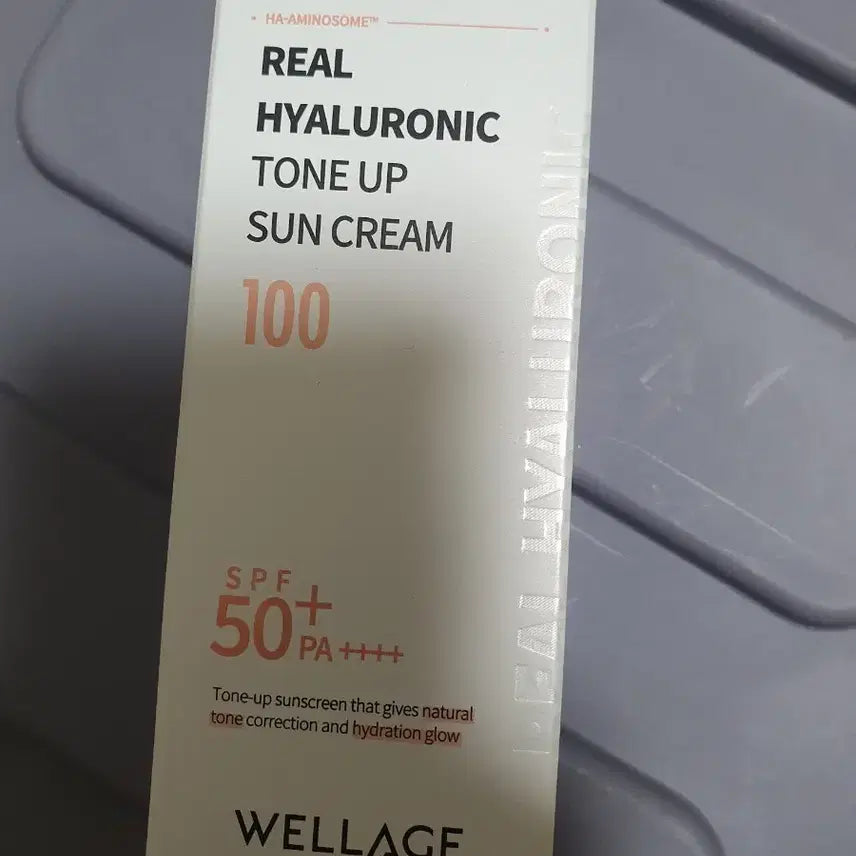 [BUNJANG] Wellage Real Hyaluronic Tone-Up Sun Cream SPF50+ PA++++ 50ml Sealed / 웰라쥬 리얼 히알루로닉 톤업 선크림 50ml 미개봉새제품