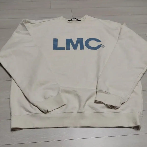 [BUNJANG] LMC Crewneck Sweatshirt Long Sleeve Ivory Cotton Size L / LMC 맨투맨 긴팔티L