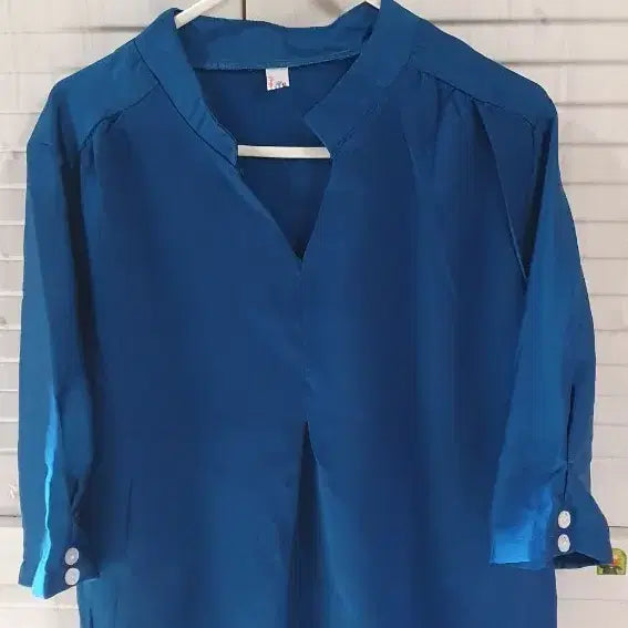 [BUNJANG] 5-Sleeve Blouse / 택띤새것~얇은  폴리재질 5부 반팔  블라우스