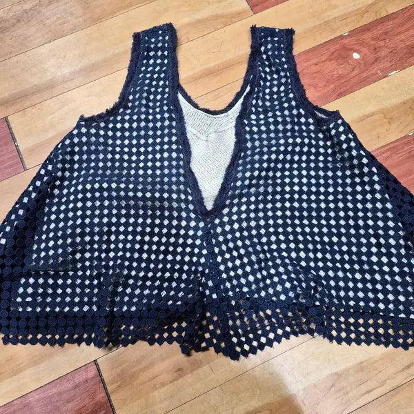 [BUNJANG] System Punch Lace Sleeveless Navy S/M / 시스템 펀칭레이스 네이비 민소매s