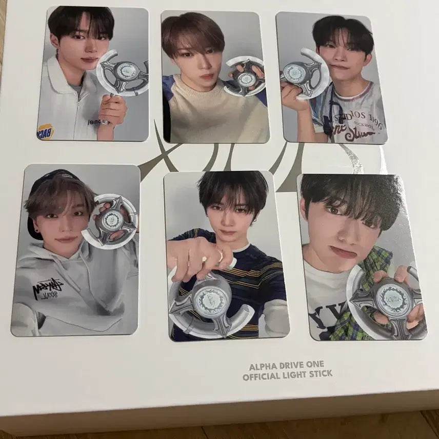 [BUNJANG] ALPHADRIVEONE Lightstick Photocard / 알디원 알파드라이브원 응원봉 포카