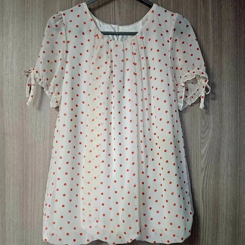 [BUNJANG] White Red Dot Short Sleeve Blouse / 화이트 레드 도트 반팔 블라우스