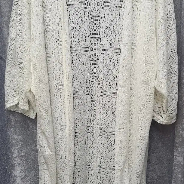 [BUNJANG] Ethnic Flower Lace Long Robe Cardigan (Ivory) / 에스닉 플라워 레이스 롱 가운 로브 카디건 (아이보리)