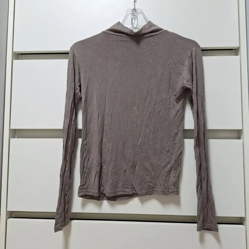 [BUNJANG] Brown Turtleneck Long Sleeve T-Shirt / (새상품)목폴라 긴팔 티셔츠 브라운