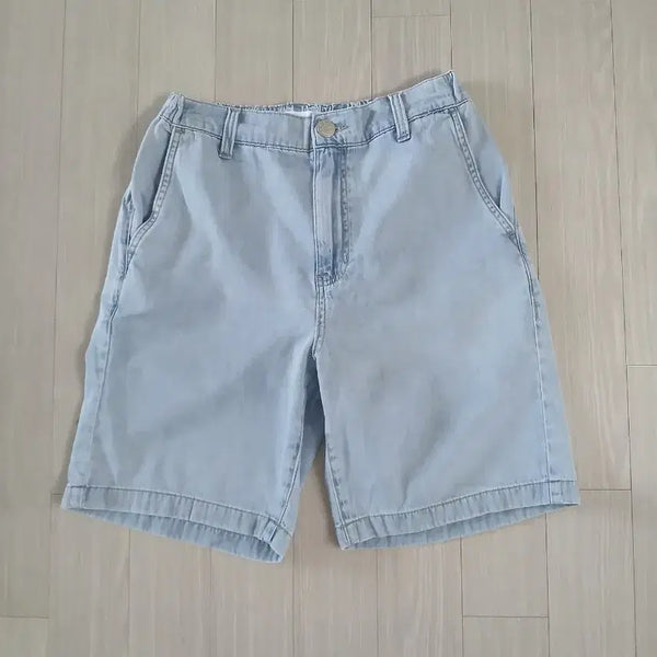 [BUNJANG] Guess Denim Shorts / GUESS 게스 데님 반바지. 면100%/허리28인치