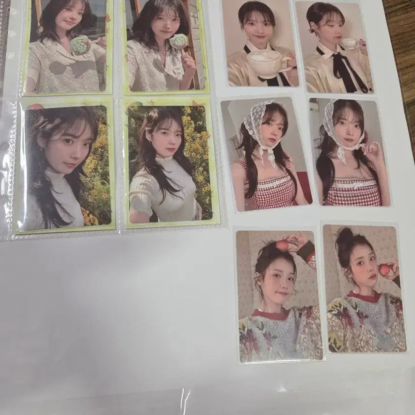[BUNJANG] IU 2023 Season's Greetings Lucky Draw Bundle Set Photocards / 10장풀셋)아이유 시그포카 부적포카 일괄양도해요~