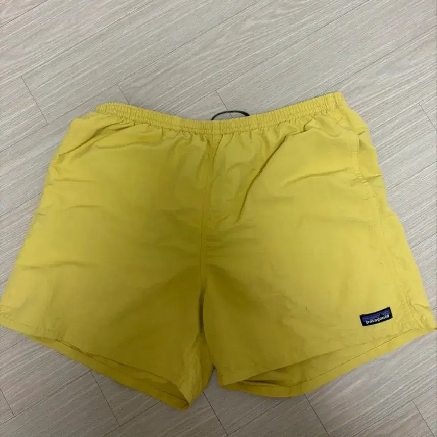 [BUNJANG] Patagonia Baggies Shorts 5-inch Yellow L / 파타고니아 베기스 쇼츠 L 5인치 반바지 옐로우