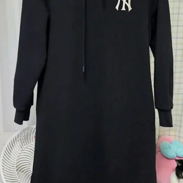 [BUNJANG] MLB Long Hooded Dress / MLB  후드 롱 원피스 (85)