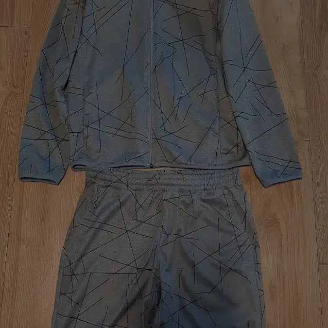 [BUNJANG] Uniqlo SPRZ NY DRY-EX Collaboration Collaboration Zip-Up Jacket / 유니클로 한정판 sprz ny dry-ex
