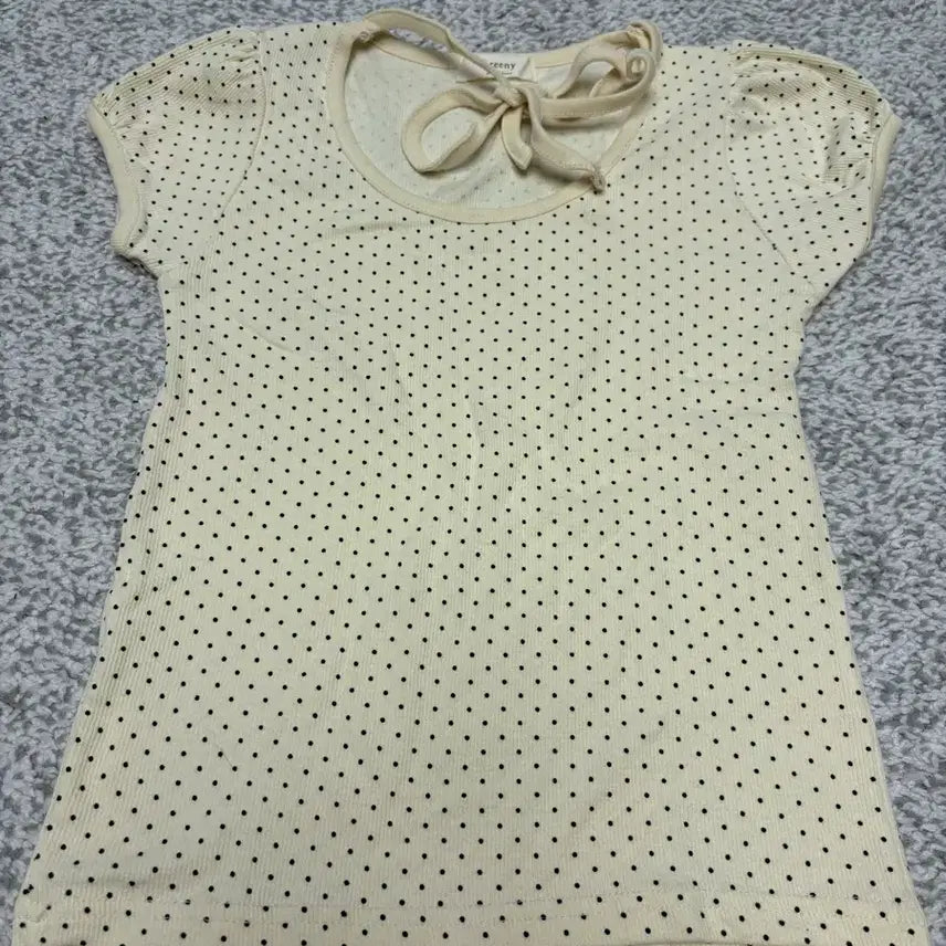 [BUNJANG] Polka Dot Short Sleeve T-Shirt with Ribbon / 에이블리 땡땡이 반팔 티 티셔츠 리본