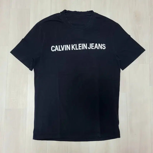 [BUNJANG] Calvin Klein Logo Black Short Sleeve T-Shirt / 캘빈클라인 로고 블랙 반소매 티셔츠 반팔