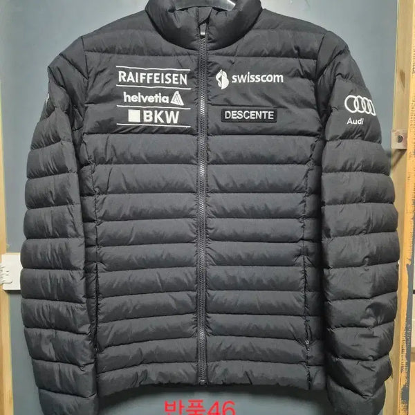 [BUNJANG] Descente Sponsor Padded Jacket Black / 90)데상트 스폰서 패딩 블랙