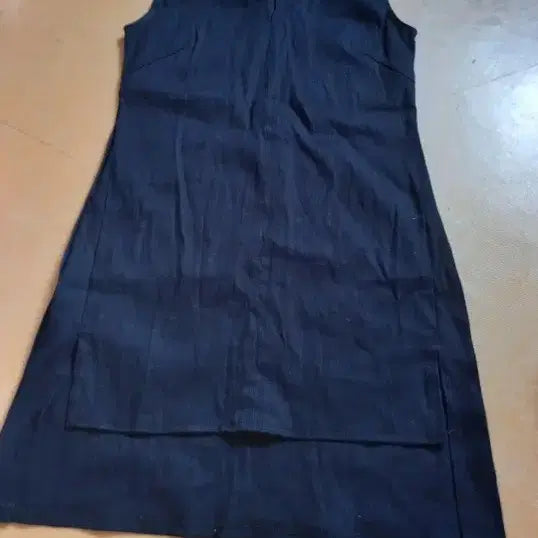[BUNJANG] Black Linen Sleeveless Dress / 블랙 민소매 마 원피스