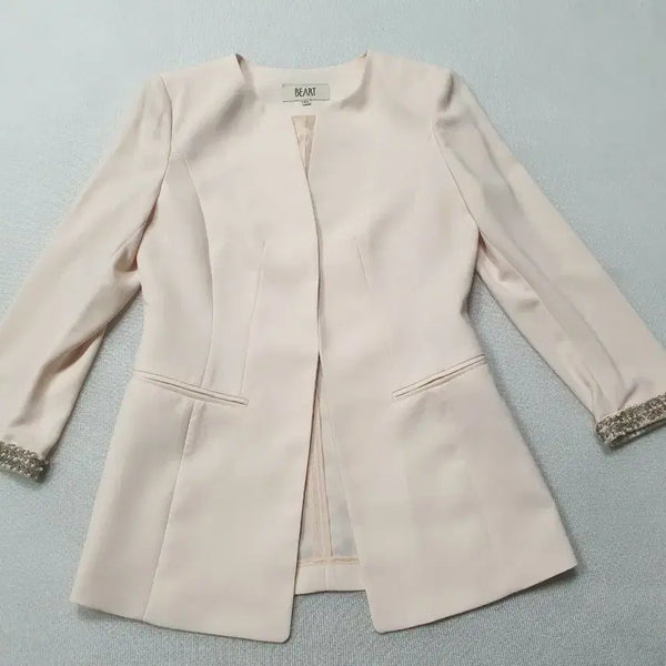 [BUNJANG] BEART Pink Pearl Embellished Jacket 90 (Women) / BEART 핑크색 진주 장식 자켓 66 여성90