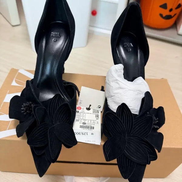 [BUNJANG] Zara Black Flower Embellished Heels / 자라 블랙 플라워 장식 힐