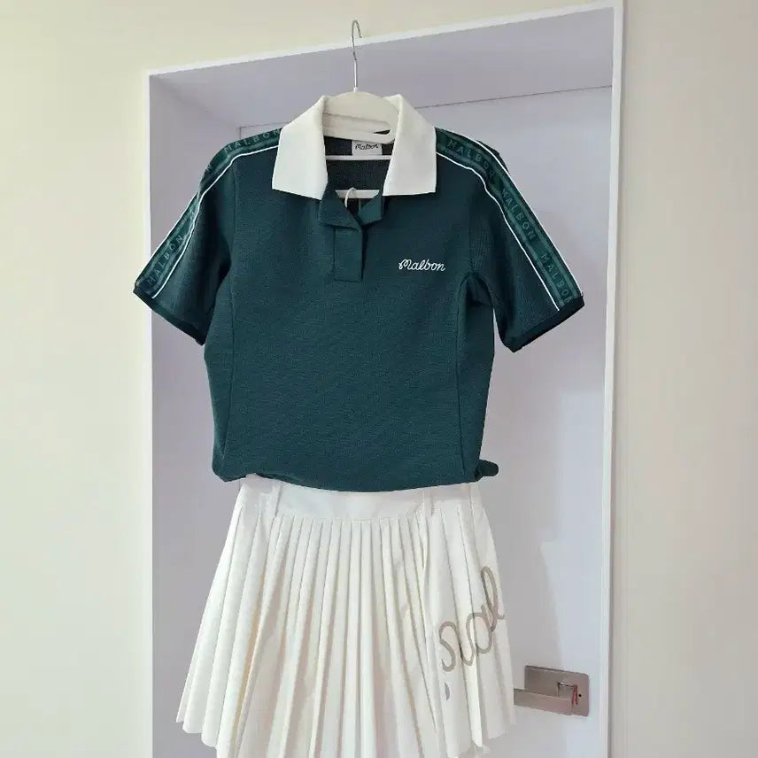 [BUNJANG] Malbon Golf Women's Half-Sleeve Top and Skirt Set / 말본 반팔 말본 치마 세트(정품)