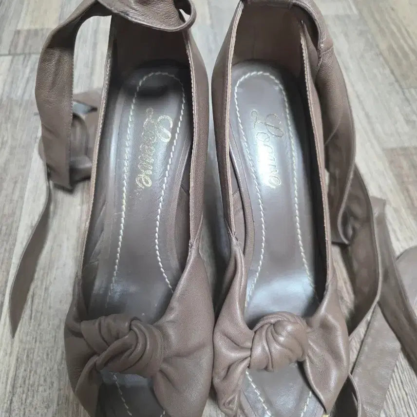 [BUNJANG] Loewe Ribbon Wrap Wedge Heel Sandals / 로에베 리본 랩 웨지힐 샌들