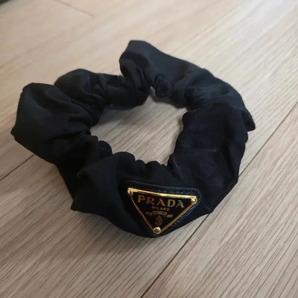 [BUNJANG] Prada Re-Nylon Scrunchie Black Gold Hardware / 프라다 리나일론 스크런치 블랙 금장