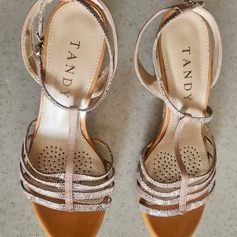 [BUNJANG] Tandy Summer Pumps / 탠디 여름구두-거의 새것