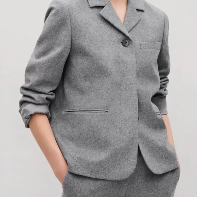 [BUNJANG] COS Wool Blend Crop Jacket (Light Grey, EU34) / [거의 새것] COS 울 혼방 크롭 재킷(그레이/EU34)
