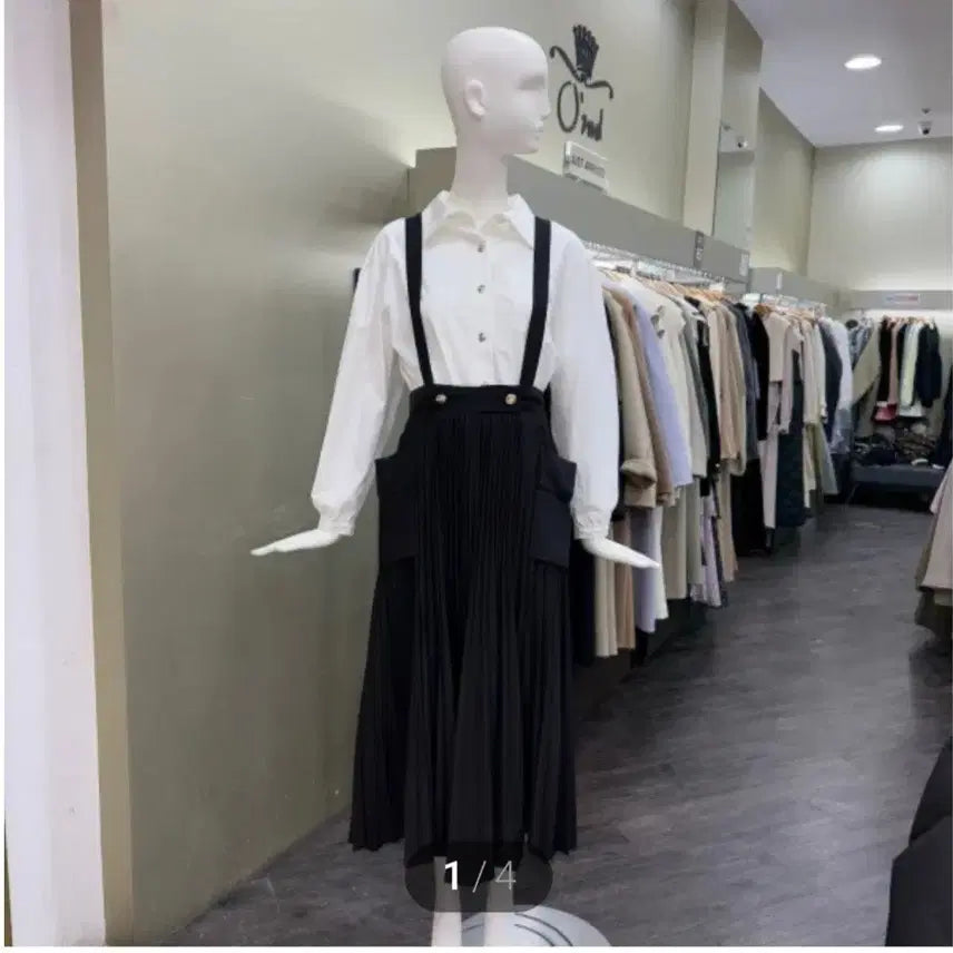 [BUNJANG] Oznececon Bib Pleated Long Skirt Black / 오즈세컨 멜빵 플리츠 롱 스커트 블랙 66사이즈 새상품