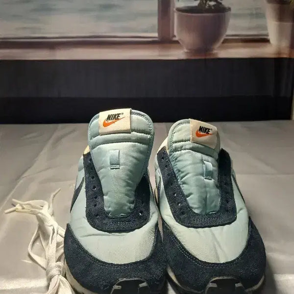 [BUNJANG] Nike Air Max 270 Sneakers (270mm) / 나이키 운동화(270mm)