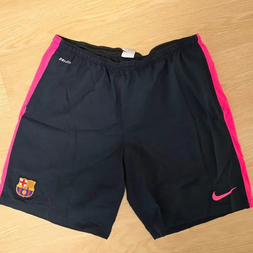 [BUNJANG] Nike FC Barcelona Dri-FIT Shorts Pink Zipper Pockets / 나이키 FC 바르셀로나 반바지 드라이핏 핑크 주머니 지퍼