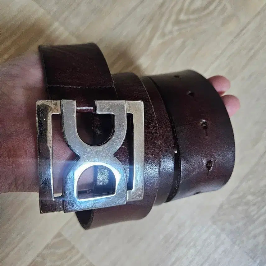[BUNJANG] Dolce & Gabbana Leather Belt / DG 돌체앤가바나 가죽 벨트